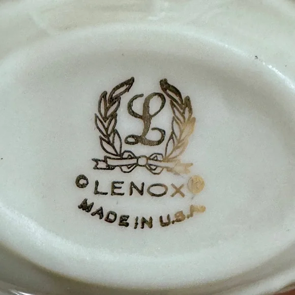 Lenox Perfume Bottle with Stopper - Picture 4 of 8